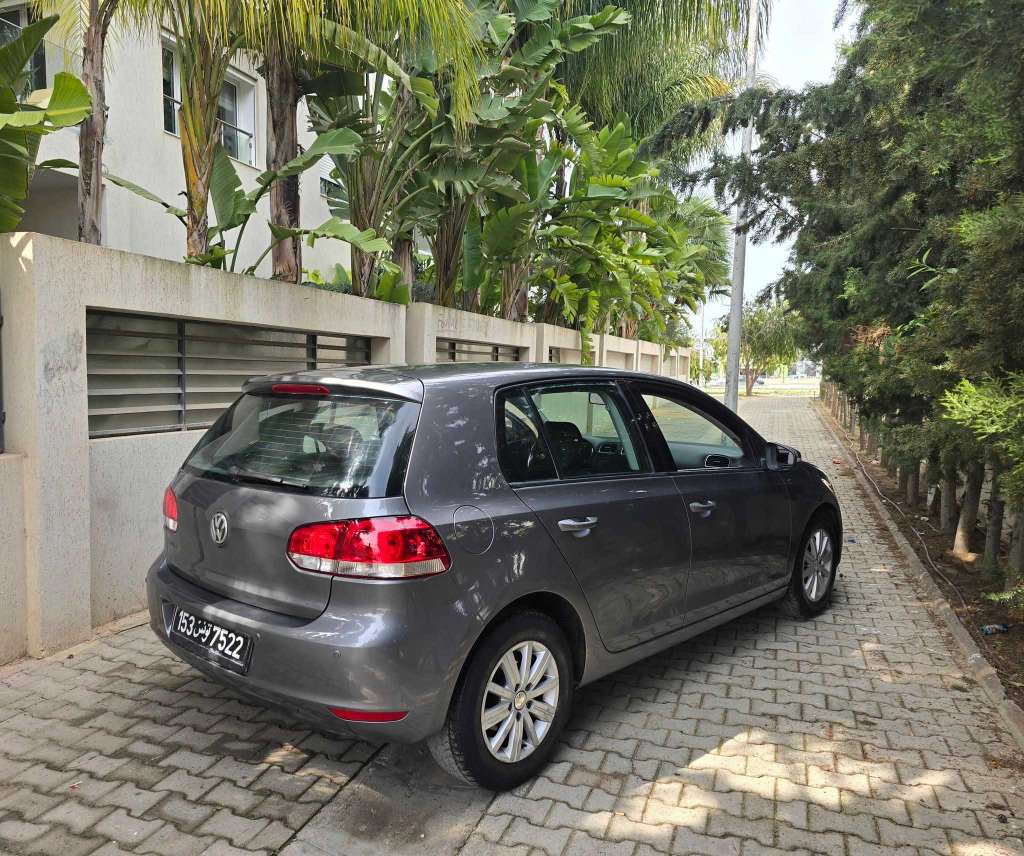  Volkswagen Golf6 1.4 essence 🇩🇪 
🎈On accepte l'échange des voitures