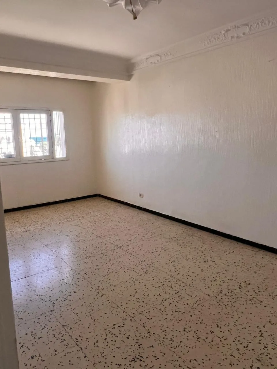 À Vendre : Appartement S+3 à la Cité Ibn Khaldoun, Sousse
