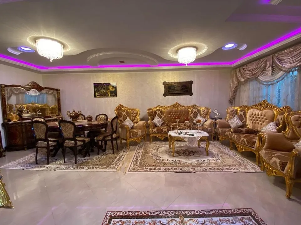 A vendre une villa RDC s+3 à nouvelle médina prés hôpital yassminette 