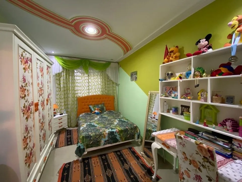 A vendre une villa RDC s+3 à nouvelle médina prés hôpital yassminette 