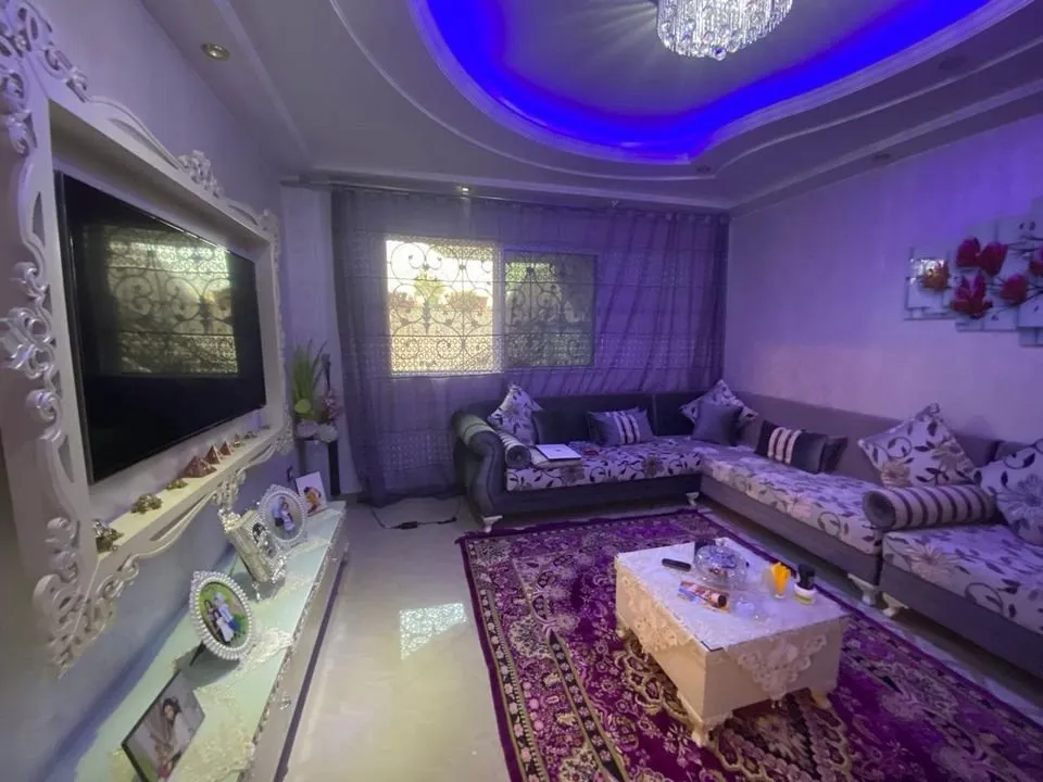 A vendre une villa RDC s+3 à nouvelle médina prés hôpital yassminette 