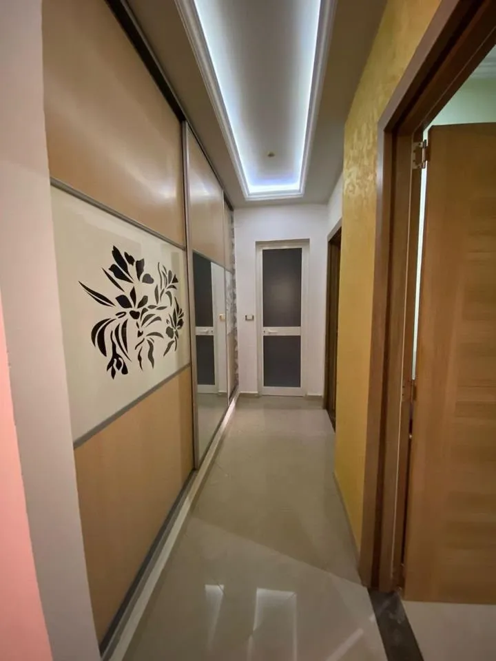A vendre une villa RDC s+3 à nouvelle médina prés hôpital yassminette 
