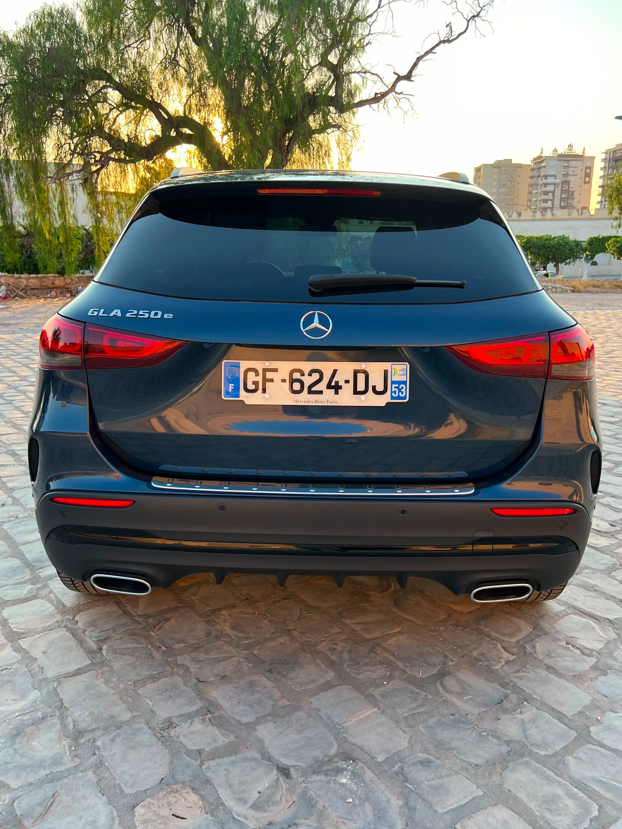 Mercedes GLA 250 E 8G-DCT KIT AMG PACK NIGHT