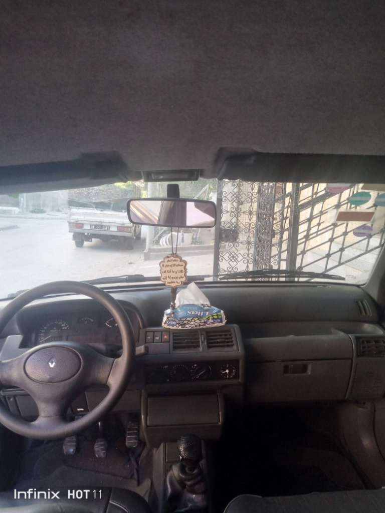 Avendre Clio chepie 