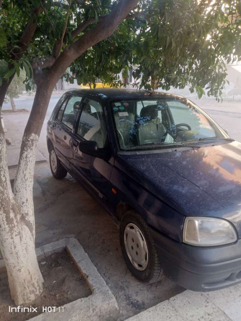 Avendre Clio chepie 