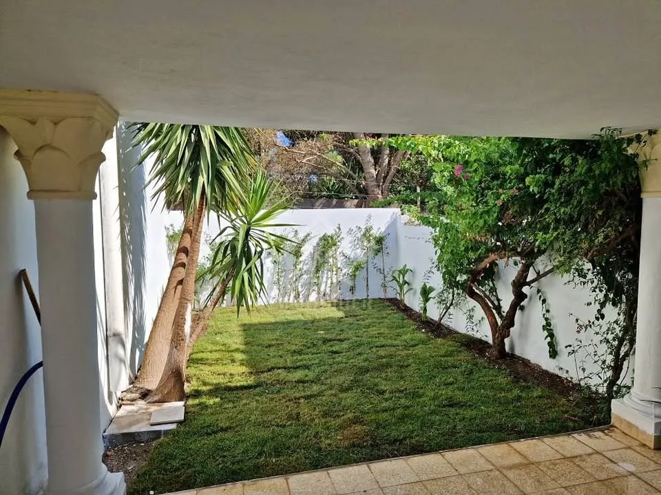 Appartement s+3 à 50 m de la plage à Hammamet à vendre 51355351