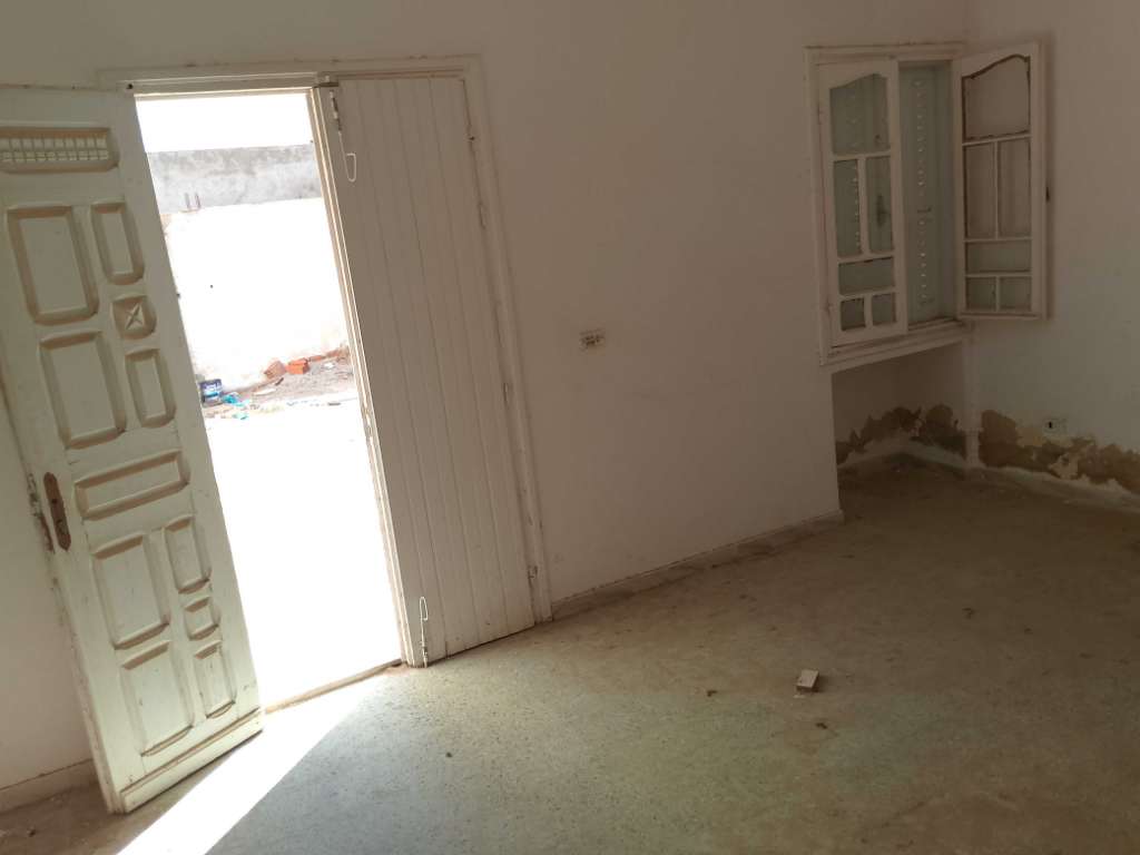 Maison 460 m2 ( 120 m2 couvert)