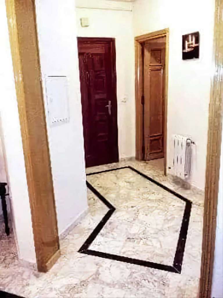 Excellent Apt S1 meublé pour étranger 