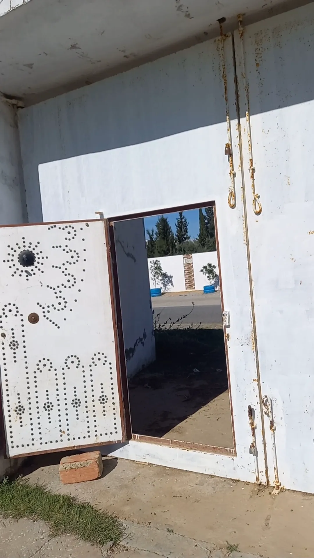 Forfait ! Forsa PRIX EXTRÊMEMENT NÉGOCIABLE TERRAIN ENTIÈREMENT CLÔTURÉ À HAMMAMET DE 8200M² 