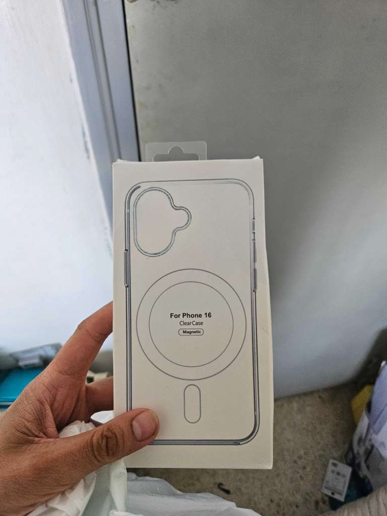 Housse iPhone 16