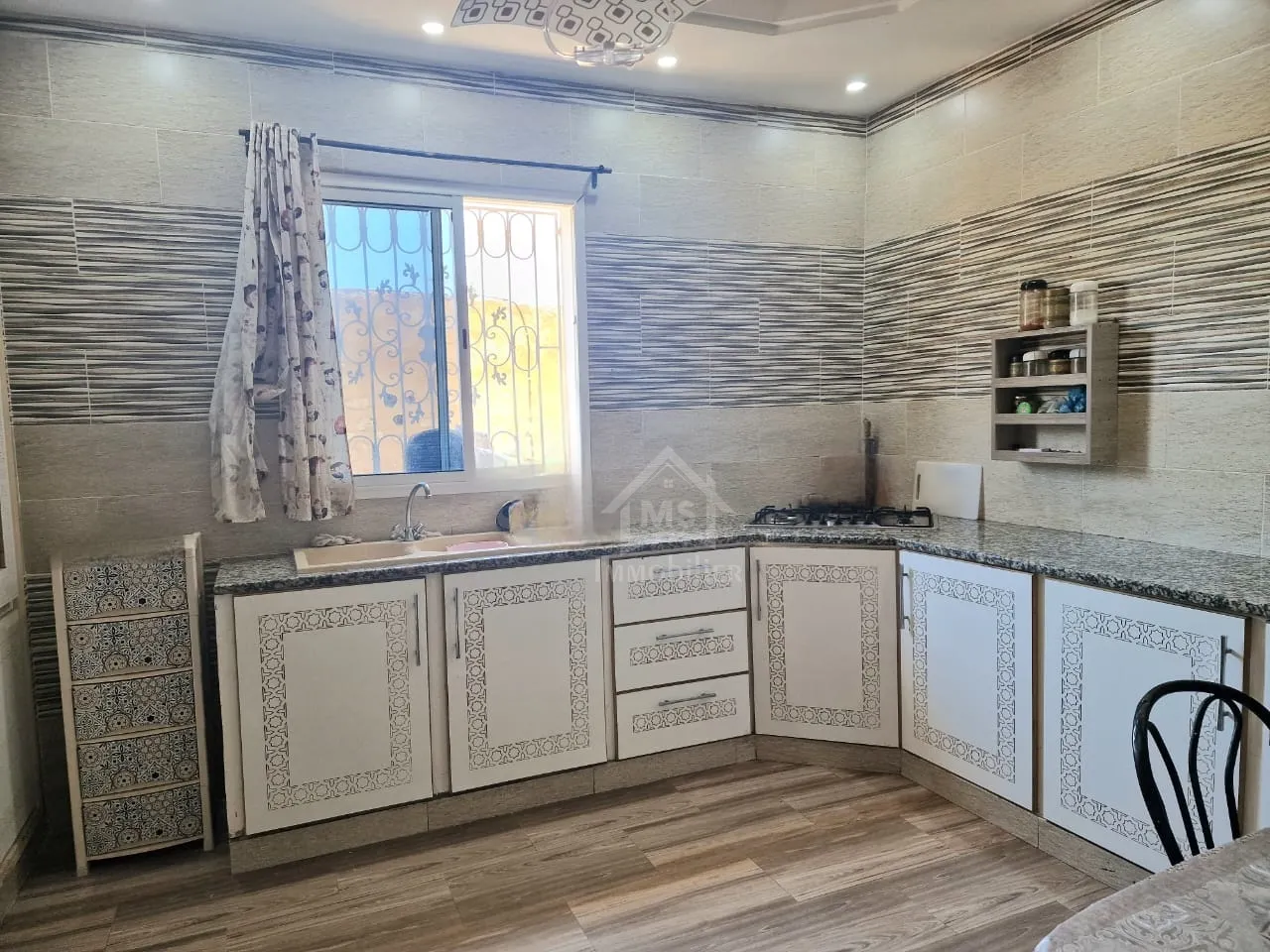 Duplex S+3 à Hammamet centre à vendre 51355351