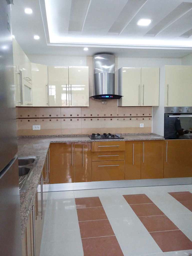 Superbe Appt. S+3 à SOUKRA