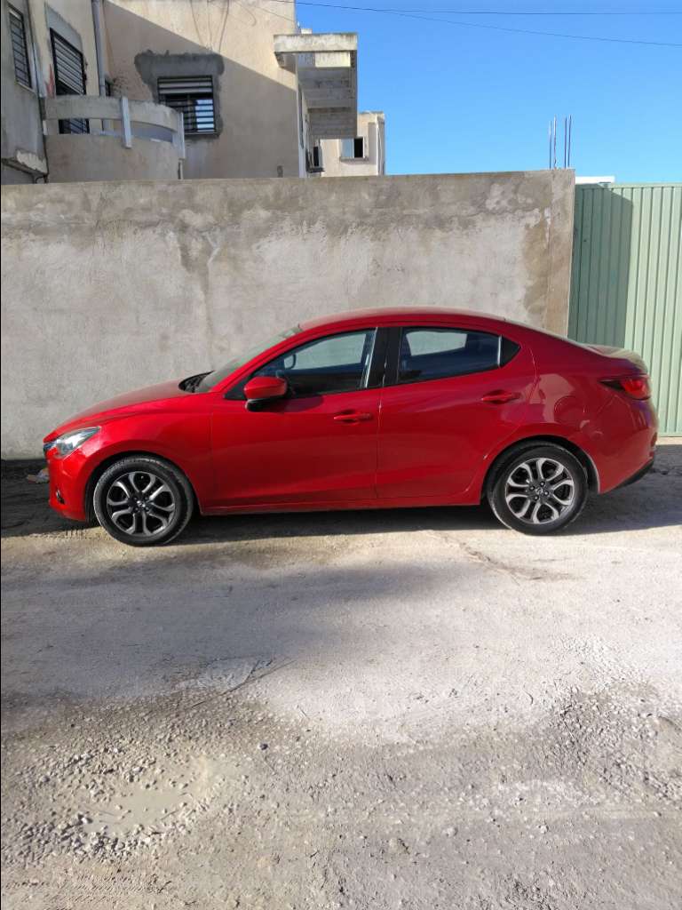Mazda2