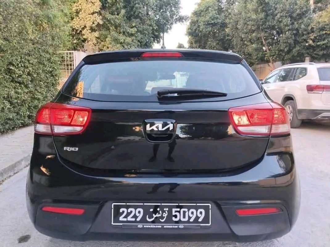 KIA RIO COUPÉ PREMIÈRE MAIN TRÈS PROPRE 