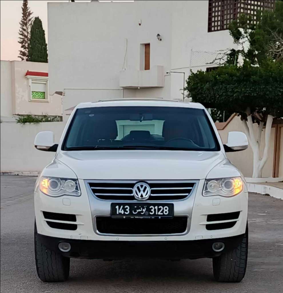 đ Volkswagen Touareg 2.5 L R5 TDI â 4*4