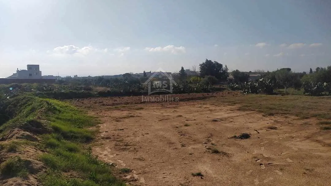 Terrain de 1932 m² à Birbouragba à vendre 51355351