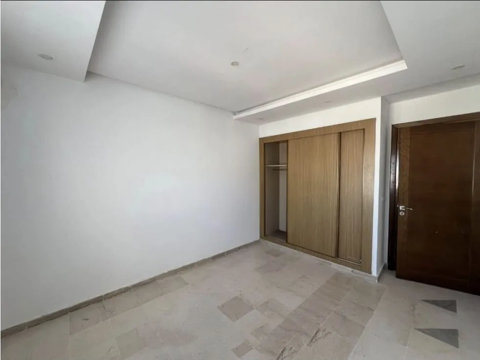 Appartement S2 sahloul avec parking sous-sol