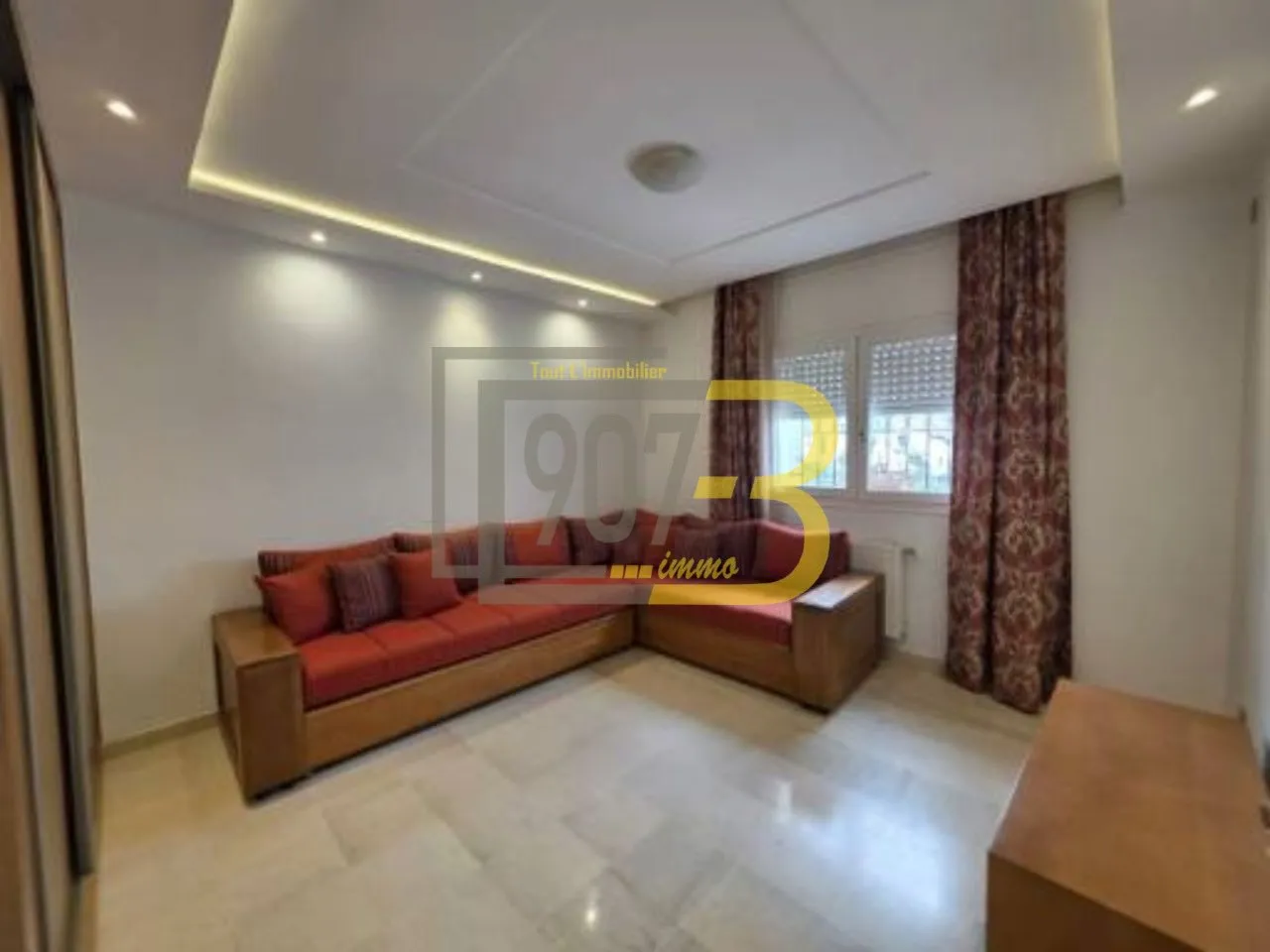 A vendre un appartement s+3 à cité Ennasr