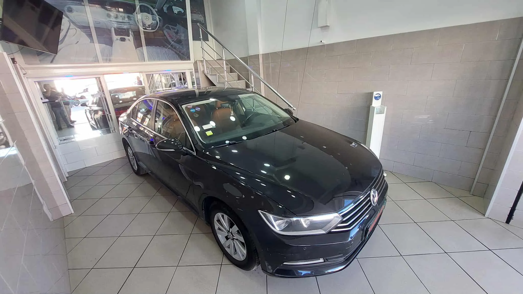 Passat 1.4-2017-Tel 98479647-21140009