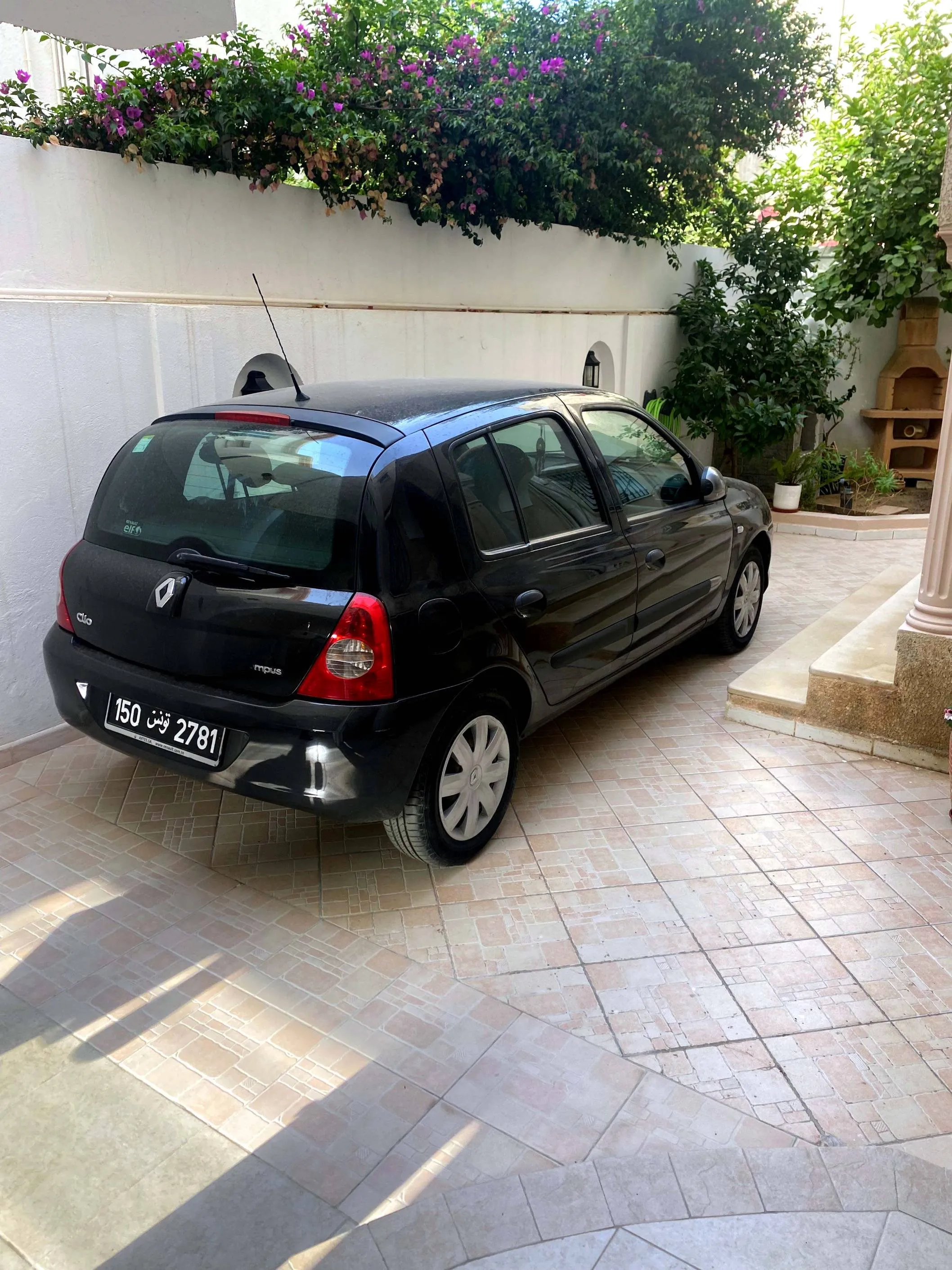 Renault Clio campus 150km première main