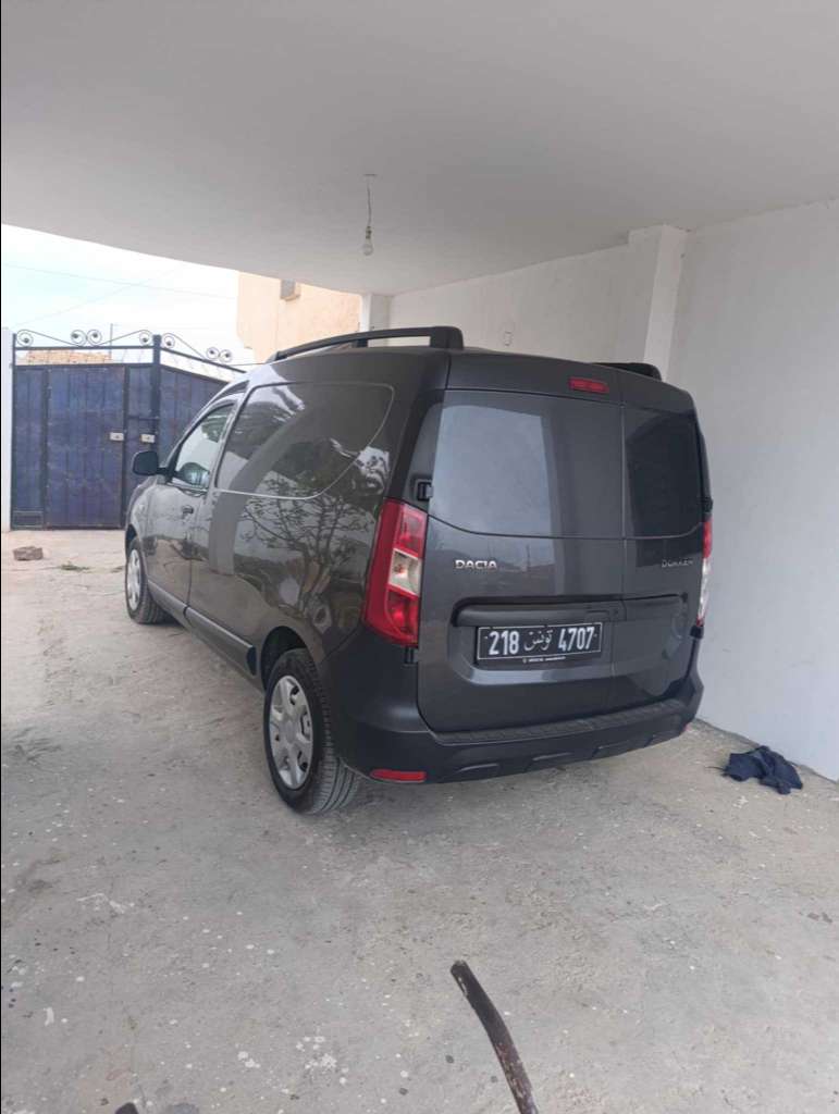 Dacia dokker