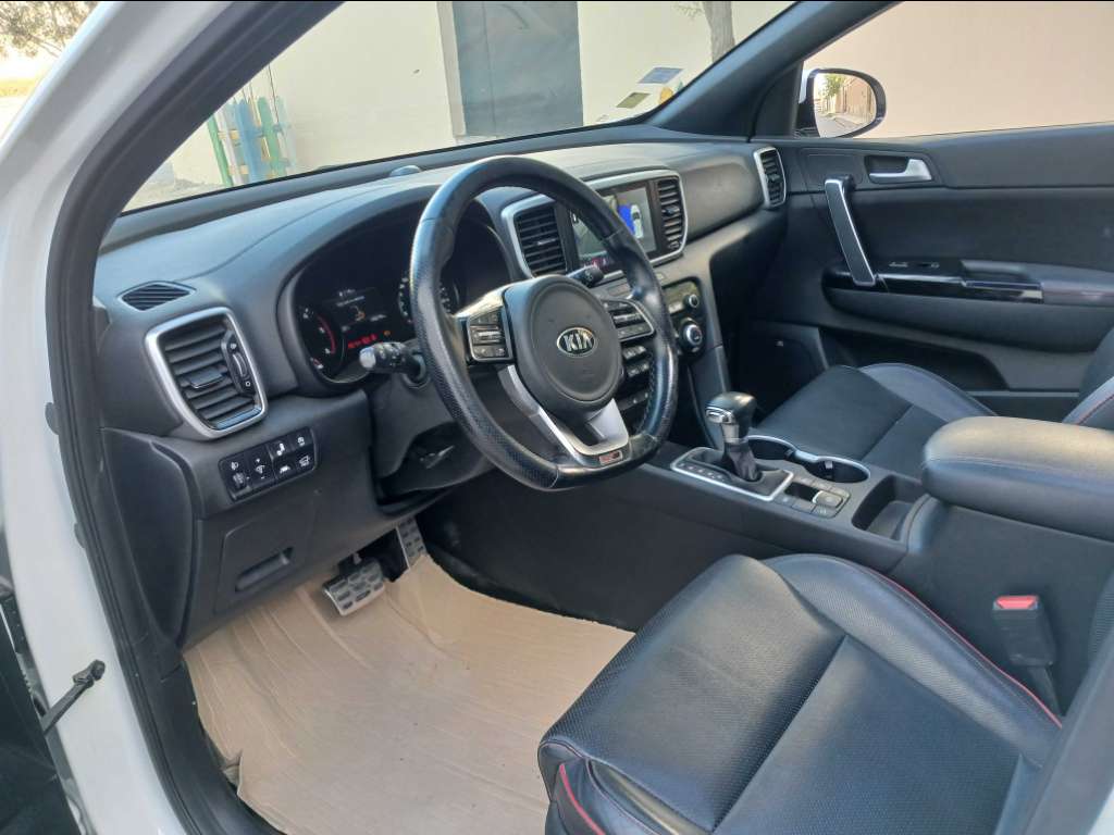 KIA SPORTEGE GT.LINE PRENIOME BOÎTE AUTO DIESEL Tel 98 313 594