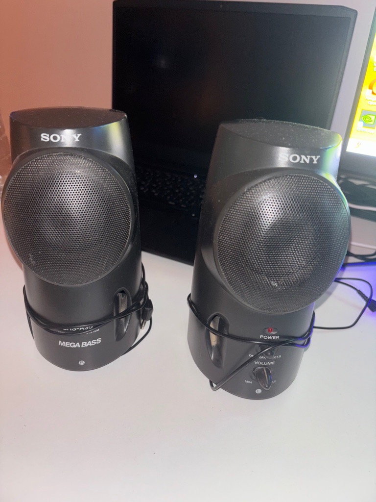 Dj control impulse mkll hercules ideale pour debutant + 2 baffle sony gratuit