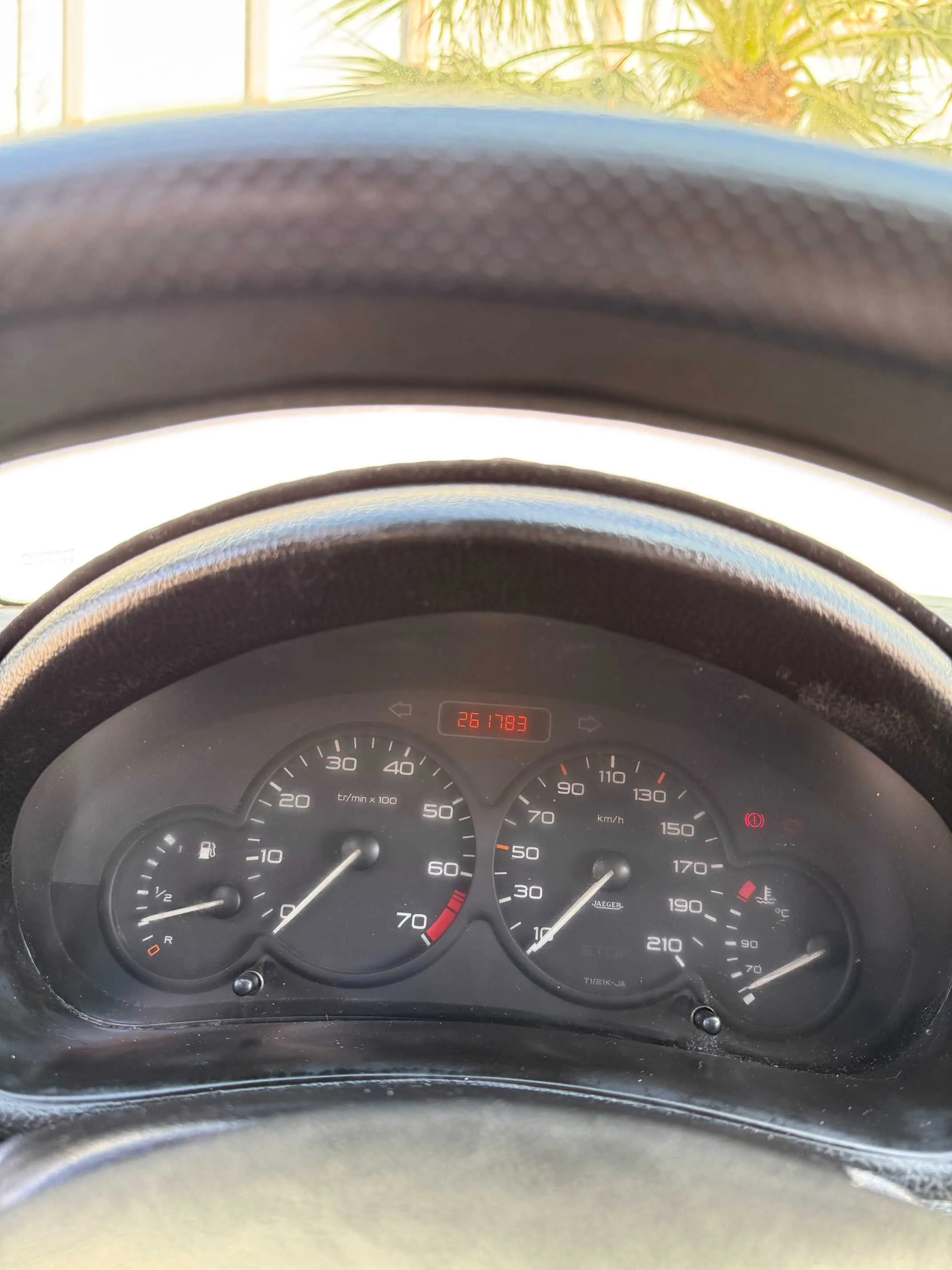 Peugeot 206 – Essence – Très bon état  58853733