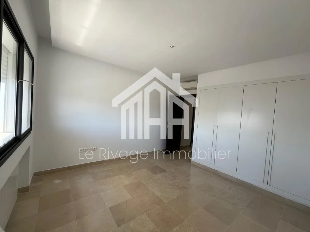 un appartement S3 à ain zaghouan nord