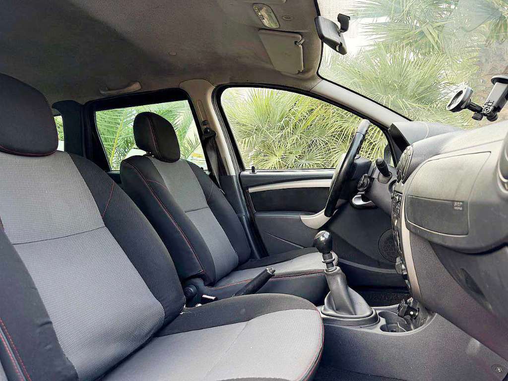 DACIA DUSTER 4X4 DIÈSEL