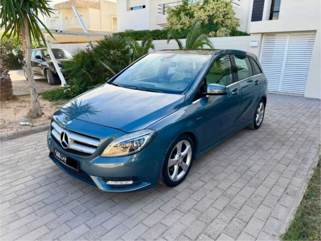 MERCEDES B180 1ère Main
