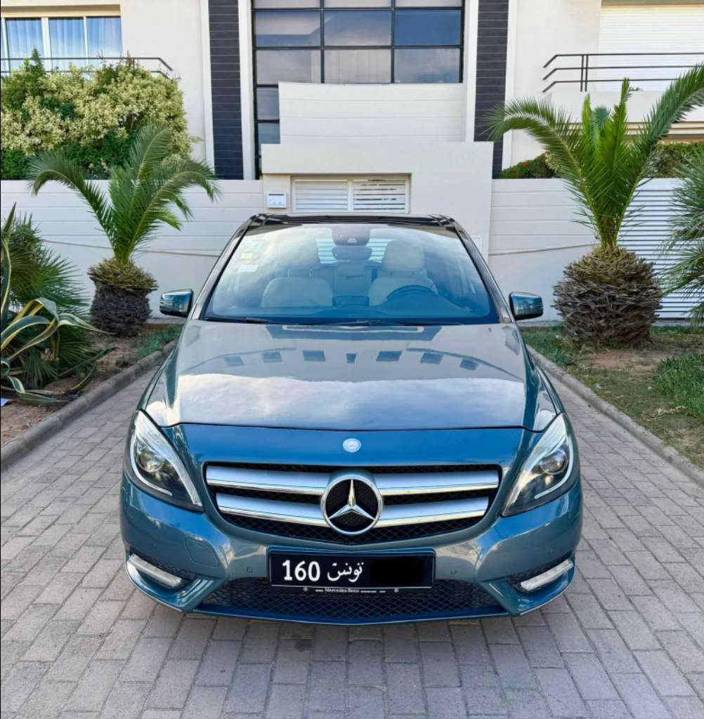 MERCEDES B180 1ère Main