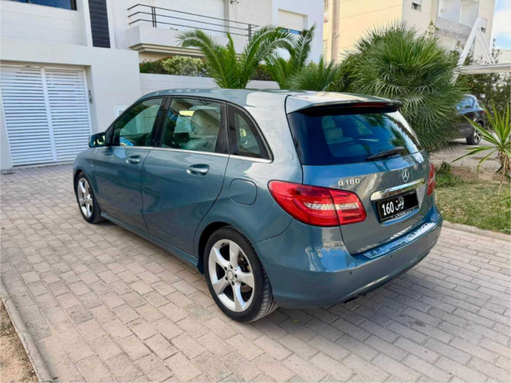MERCEDES B180 1ère Main