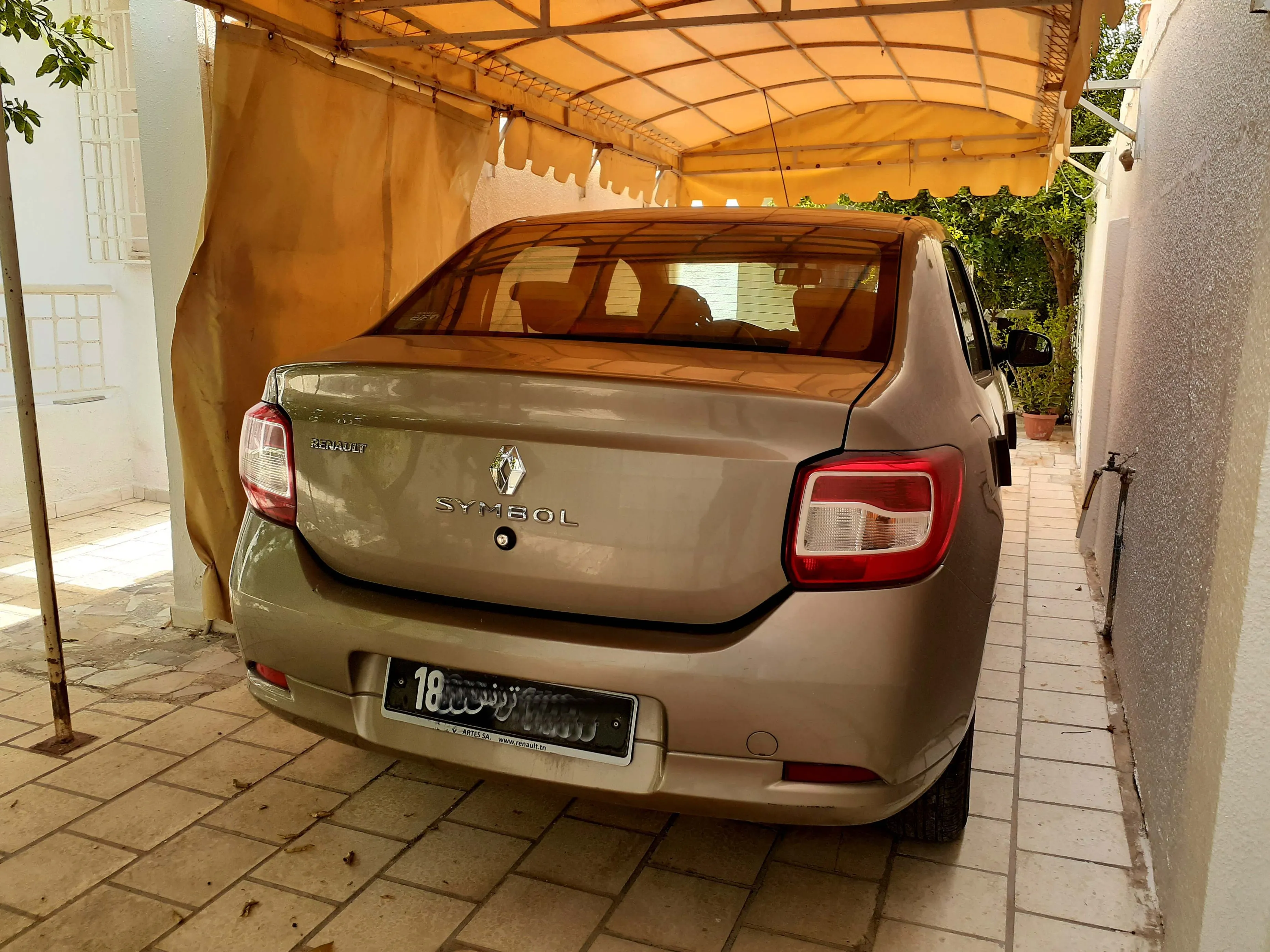 Renault symbol Élégance série 185