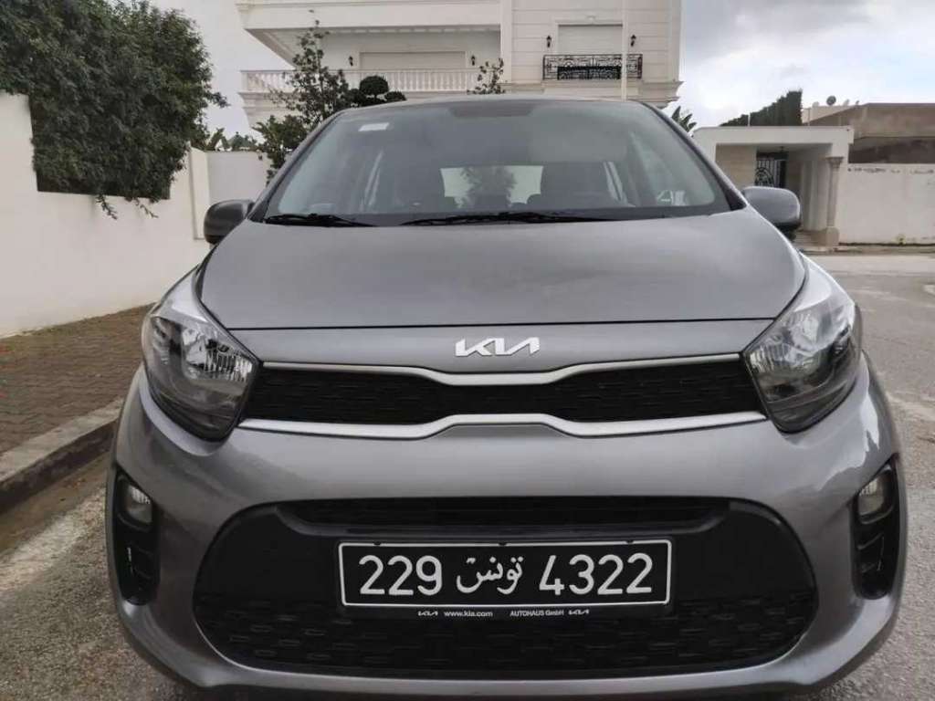 KIA PICANTO PREMIÈRE MAIN EN EXCELLENT ÉTAT 