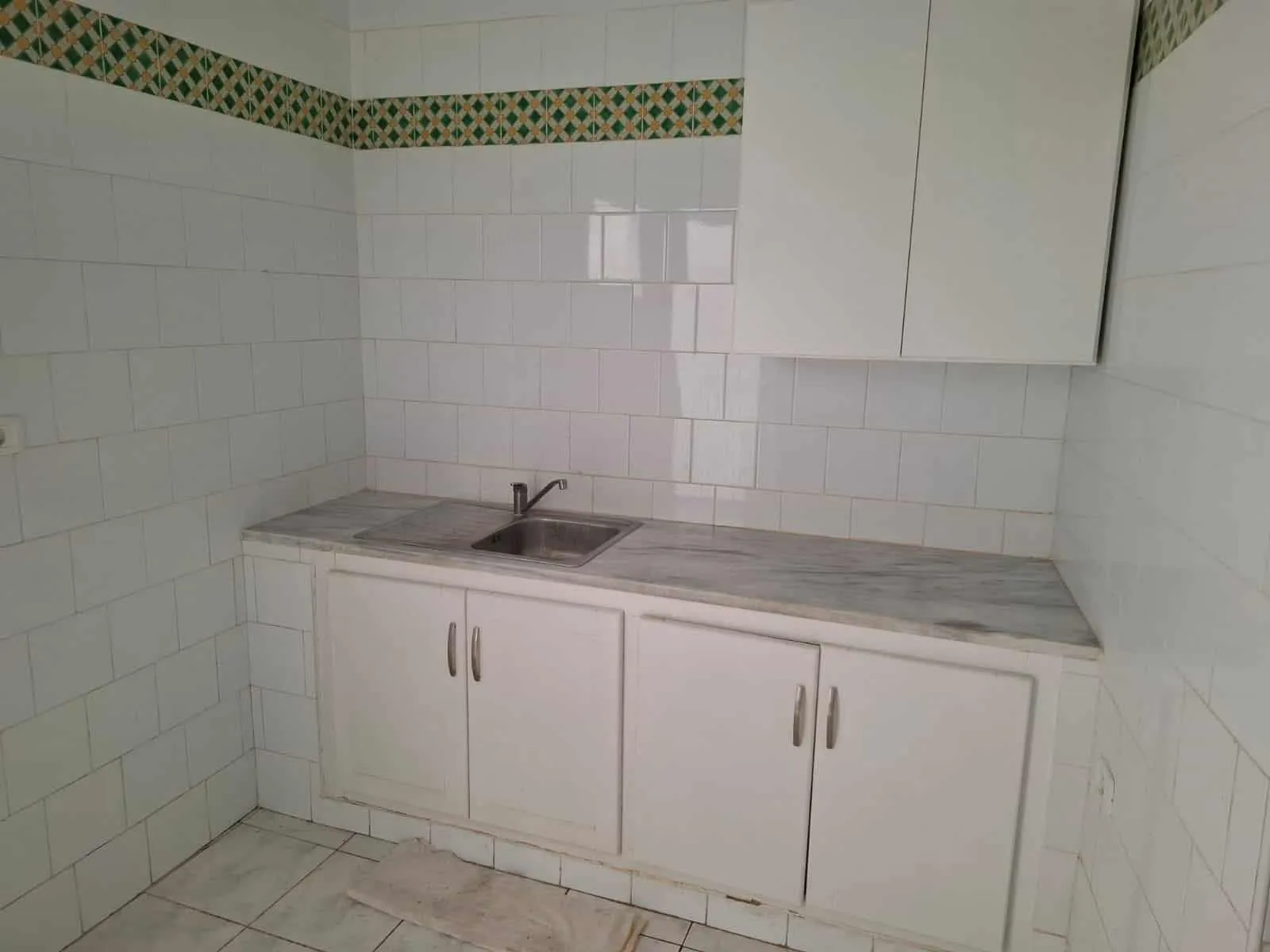 2 appartements s+2 au rdc vide a louer situé a Bardo Rue Bayrouth Prés de Patisserie Ranim