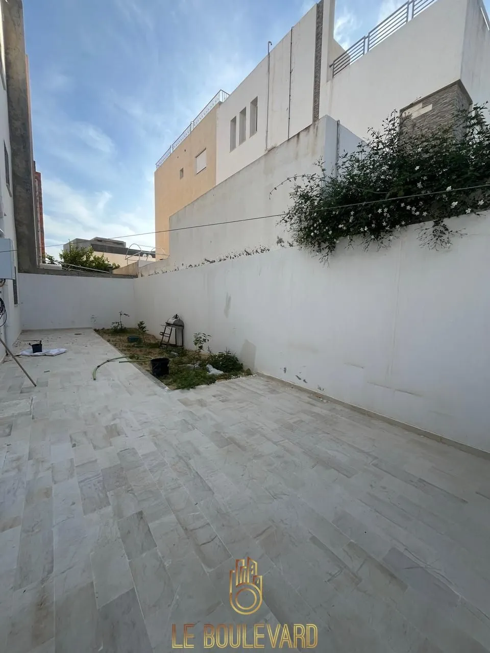 A Vendre Appartement S+2 Haut Standing Avec Jardin à AFH Mrezga, Nabeul