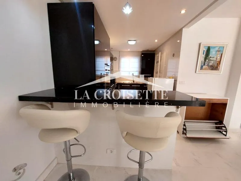 Duplex s2 meublé avec terrasse à Gammarth MDL0643