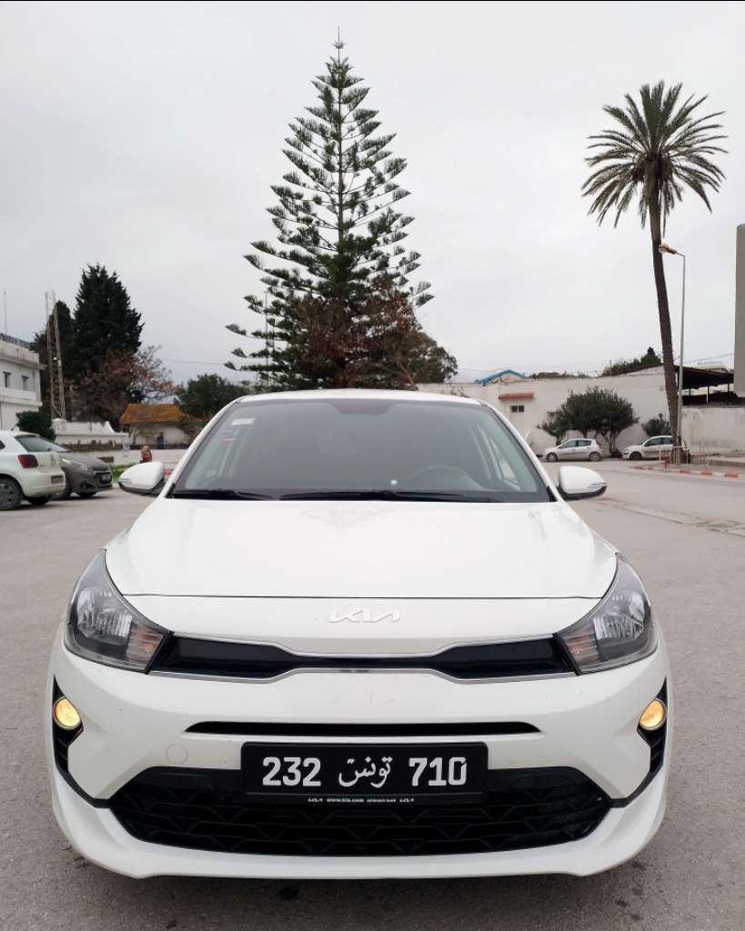 KIA RIO PREMIERE MAIN