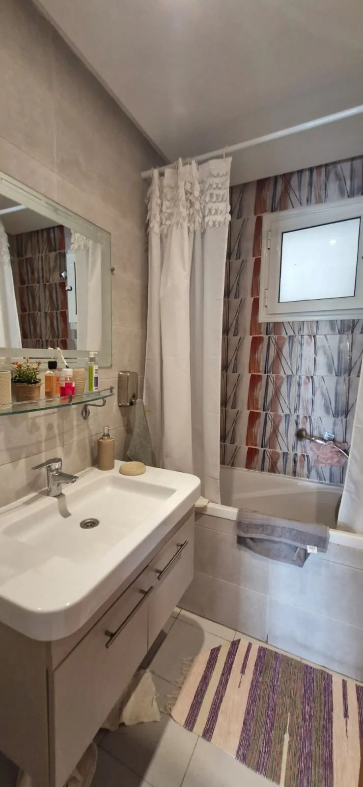 A vendre un appartement S+3 haut standing à AFH Mrezga