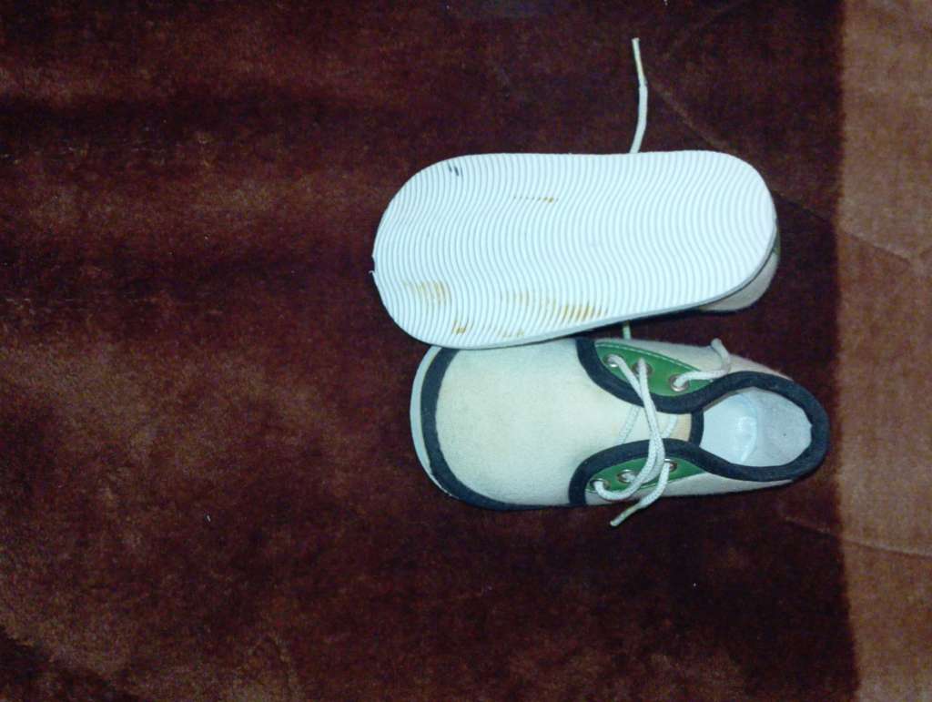 Chaussures pour bėbė