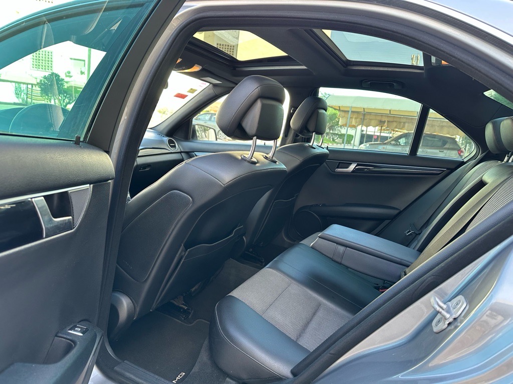 Mercedes c180 restylé phase 2 kit Amg édition 