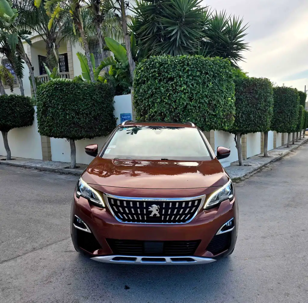 🚘Peogeot 3008 2018 9cv essence🚘
          🔁 on accepte l échange des voitures