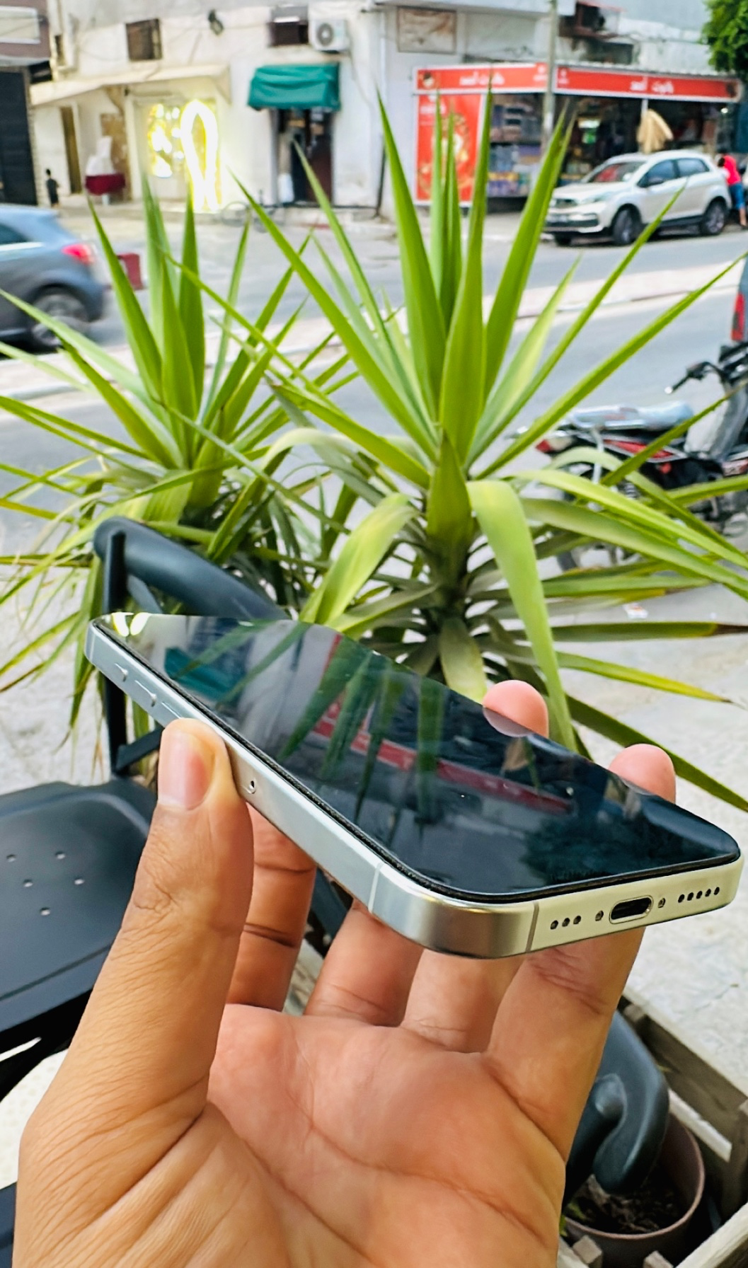 iPhone 16 pro 256Gb