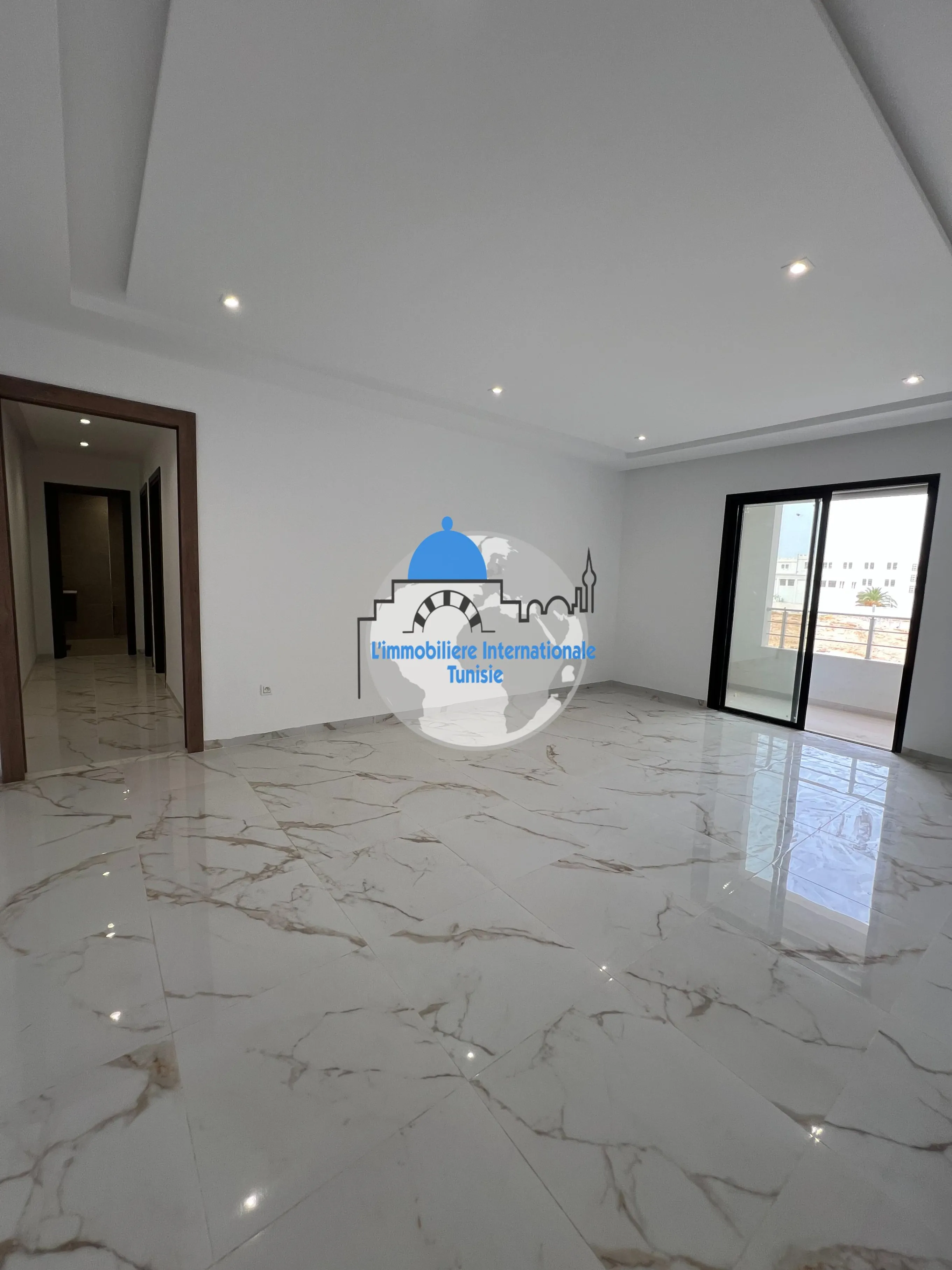 à louer un appartement en S+2 dans une nouvelle résidence R+4 à Sahloul 4, Sousse
