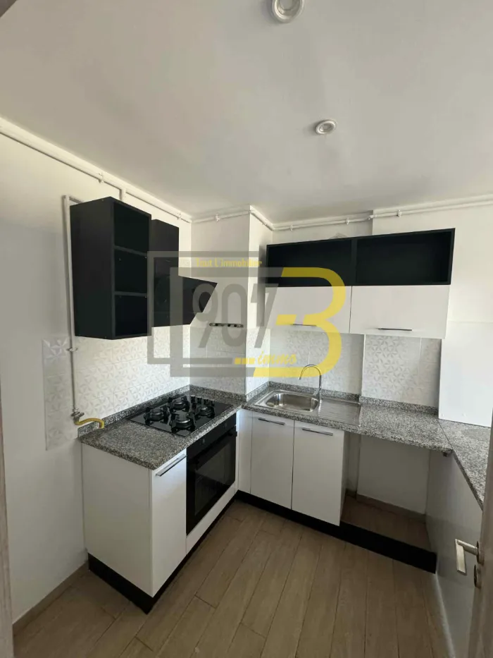  A louer un appartement s+1 à  Ennasr
