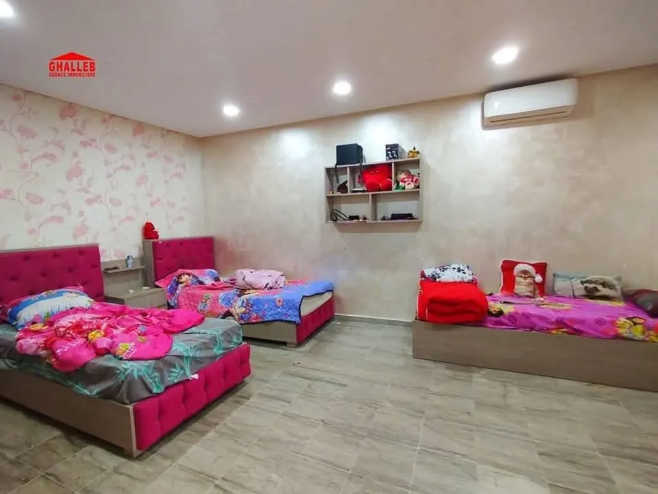 En promotion une villa avec piscine 29730412