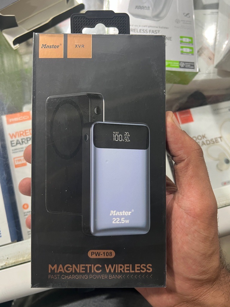 Master Power Bank MagSafe 10000Mah 22.5W Charge Rapide Avec Type C Port Output Tunis