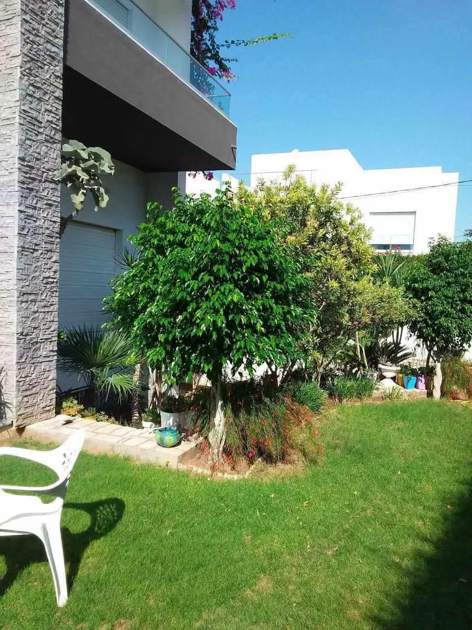 A VENDRE VILLA DE LUXE À KHEZMA