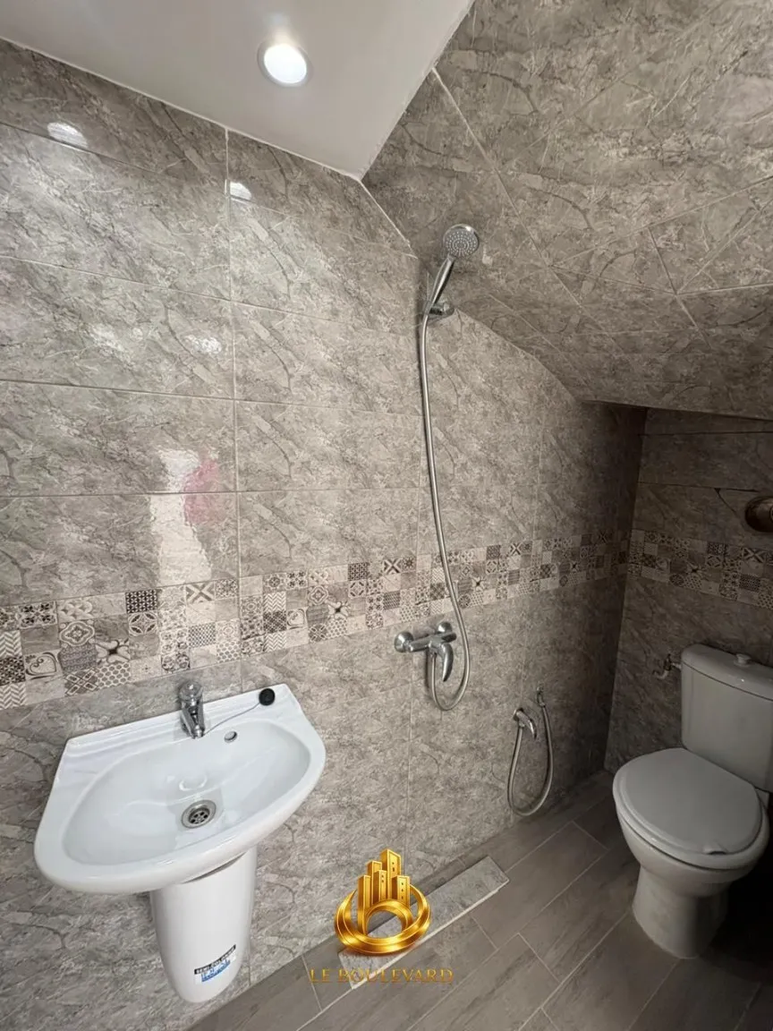 A Louer Etage De Villa S+2 Jamais Habité à Bir Challouf, Nabeul